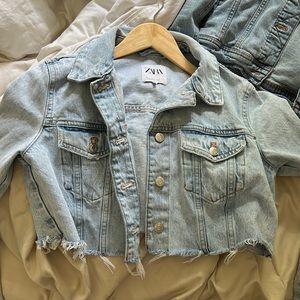 Zara cropped denim jacket, perfect condition